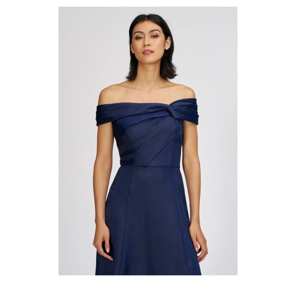 JS Collection “Isadora” Organza Gown – NWT Sz 8 | Navy | MSRP $289 💙 - Picture 7 of 10